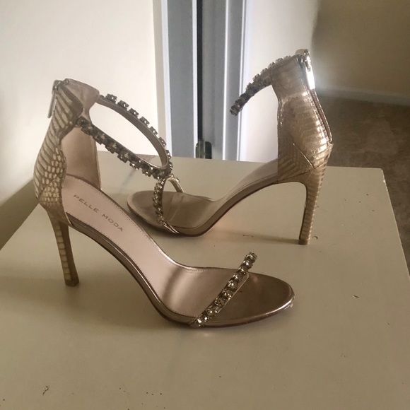 moda pelle shoes high heels